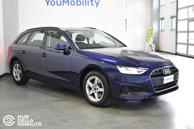 AUDI A4 Avant 30 TDI 136 CV S tronic